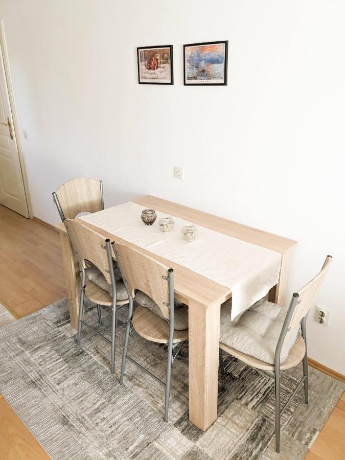 Duplex House Lejlighed Bijeljina Eksteriør billede
