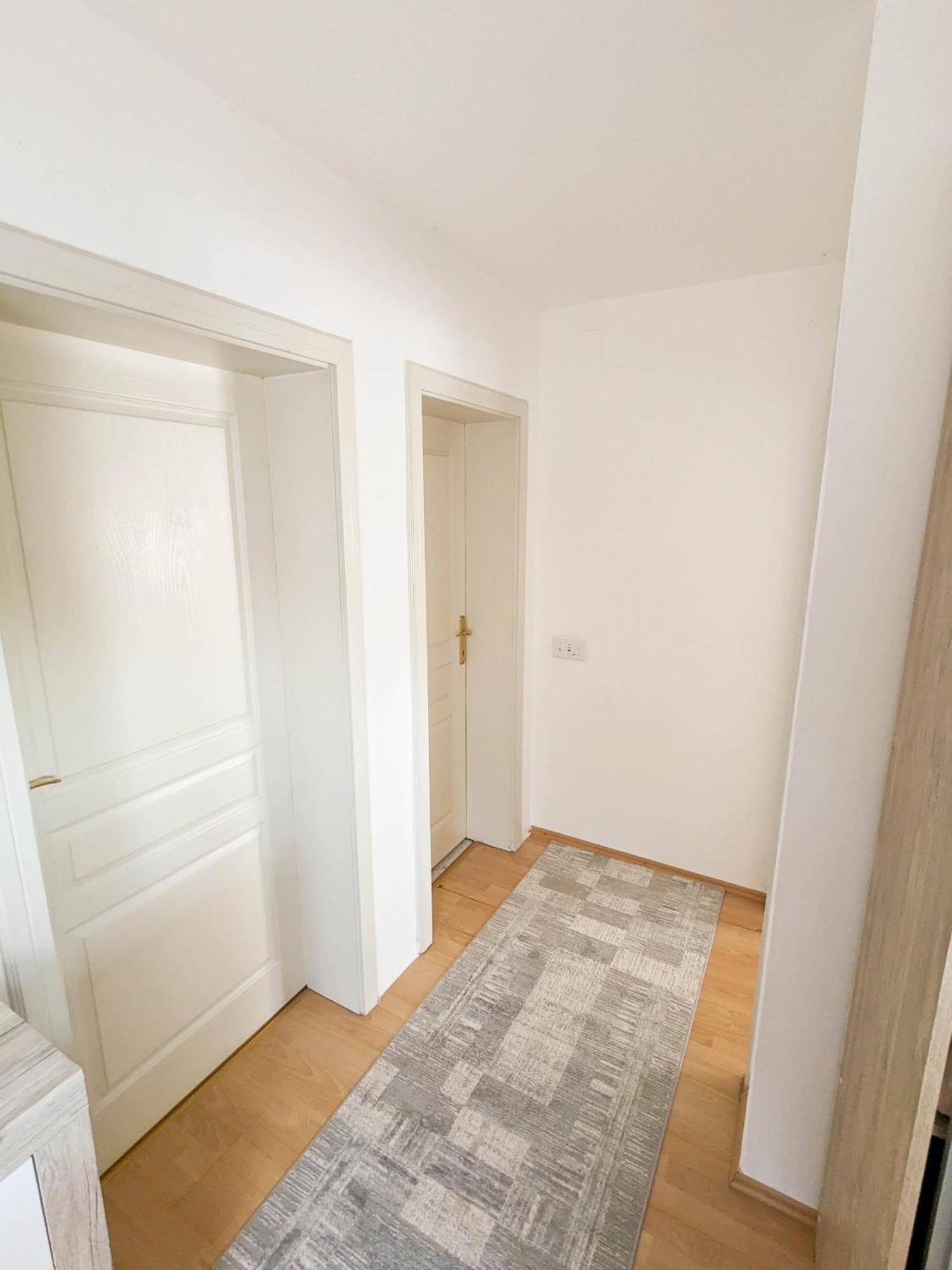 Duplex House Lejlighed Bijeljina Eksteriør billede