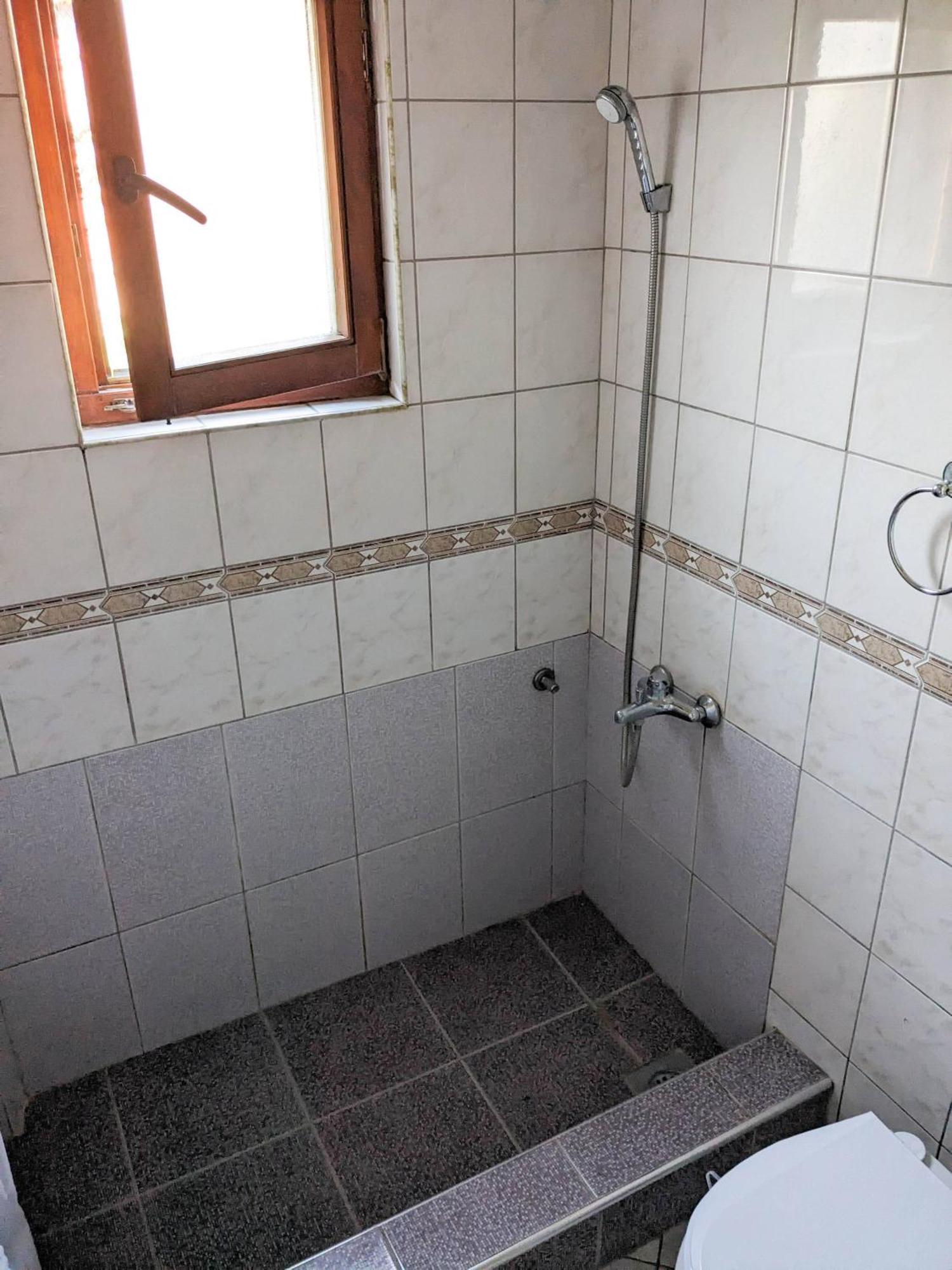 Duplex House Lejlighed Bijeljina Eksteriør billede