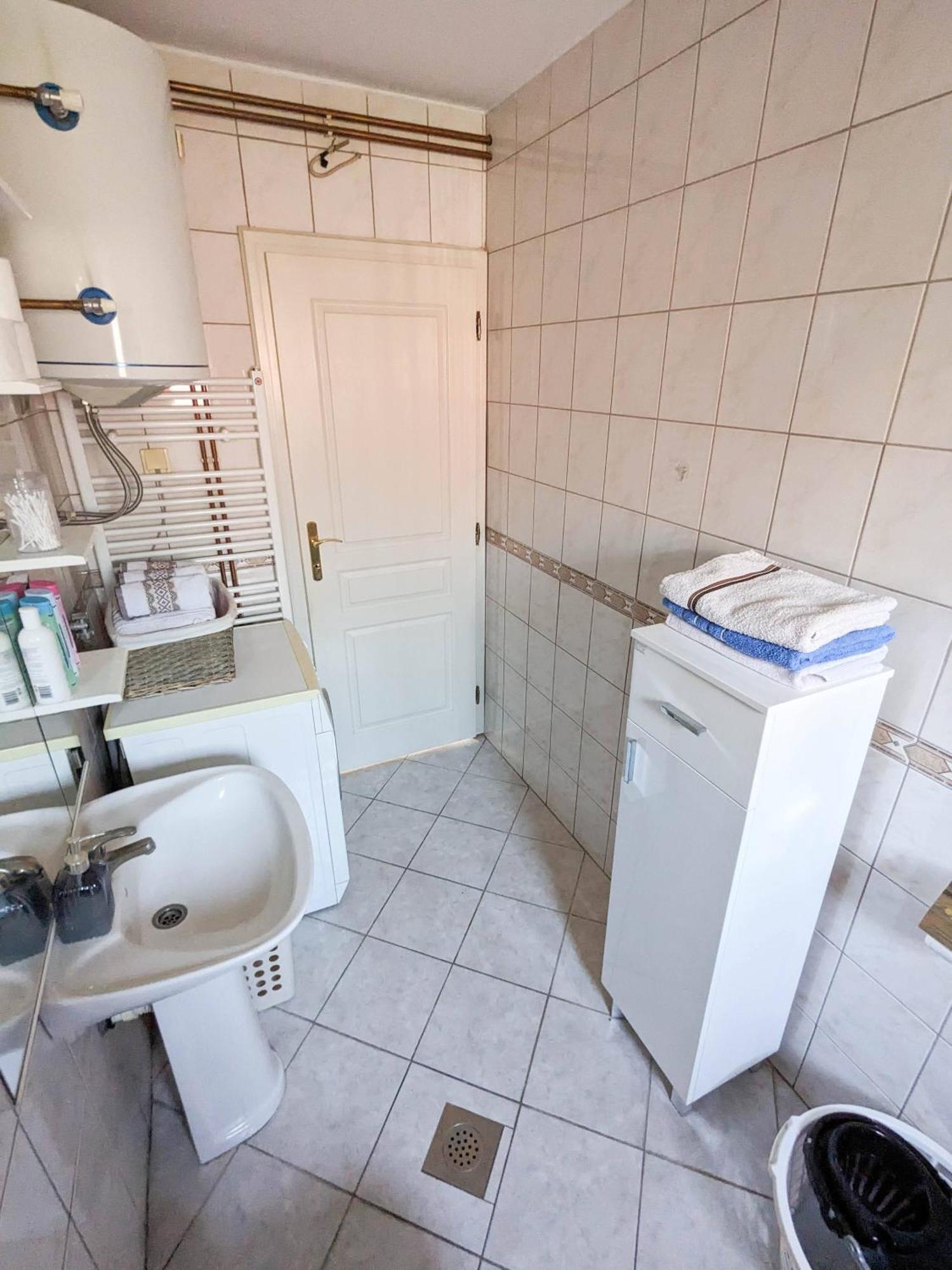 Duplex House Lejlighed Bijeljina Eksteriør billede